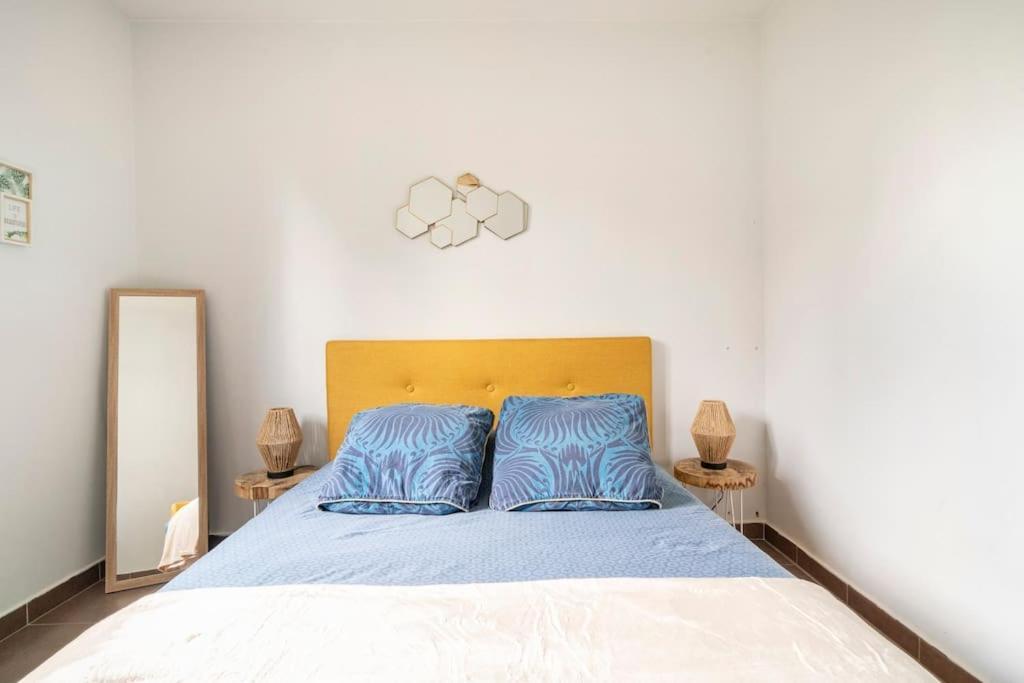 Appartement Avec Jardin Et Terrasse Pres De Paris Mantes-la-Jolie Eksteriør billede