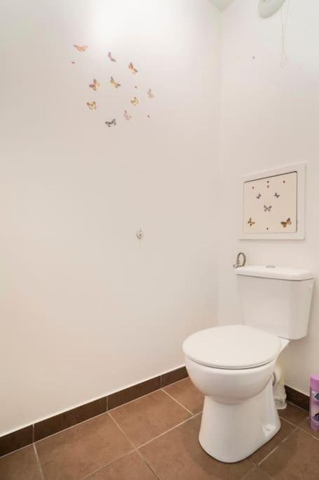 Appartement Avec Jardin Et Terrasse Pres De Paris Mantes-la-Jolie Eksteriør billede