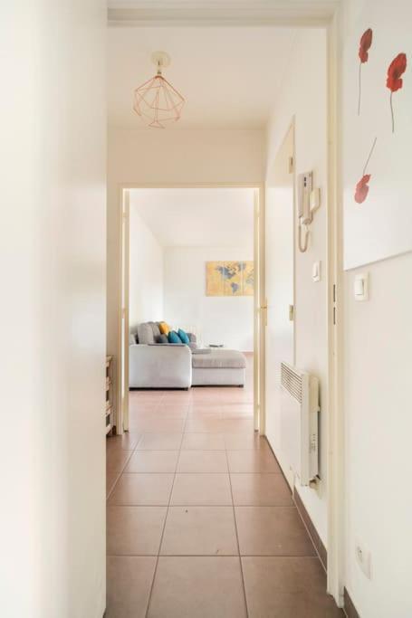 Appartement Avec Jardin Et Terrasse Pres De Paris Mantes-la-Jolie Eksteriør billede